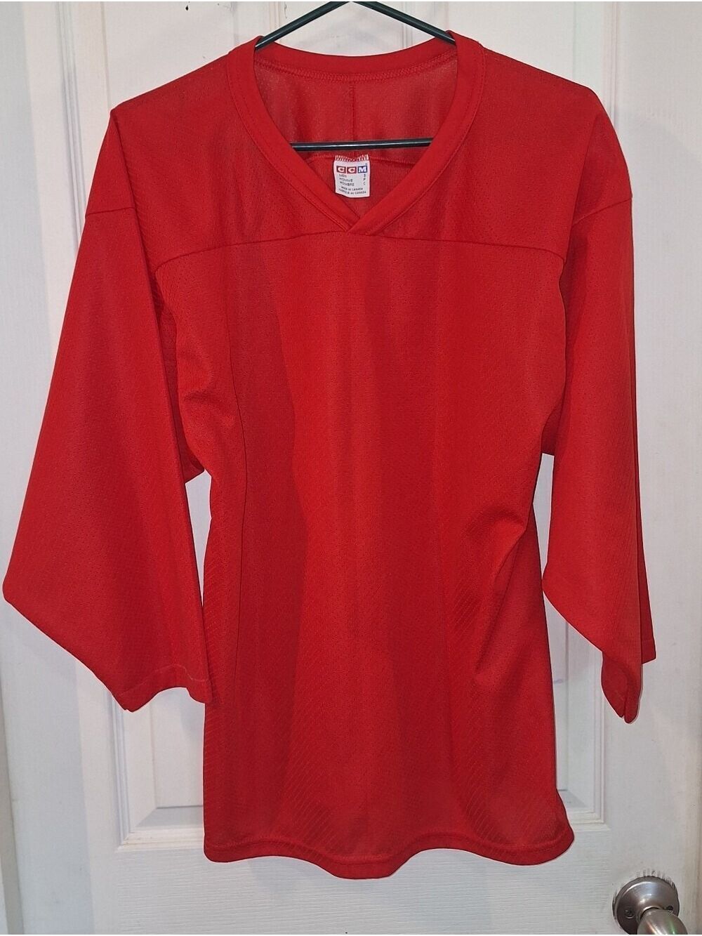 CCM Mens Red V Neck Football Jersey Size Small